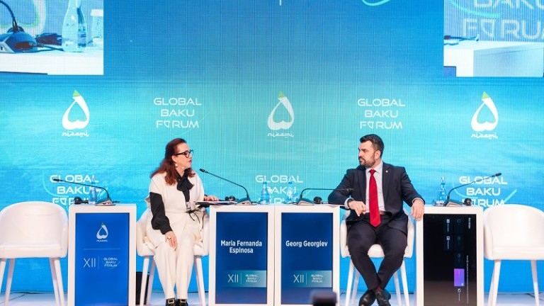 Мисията на средните сили е да играят все по важна роля