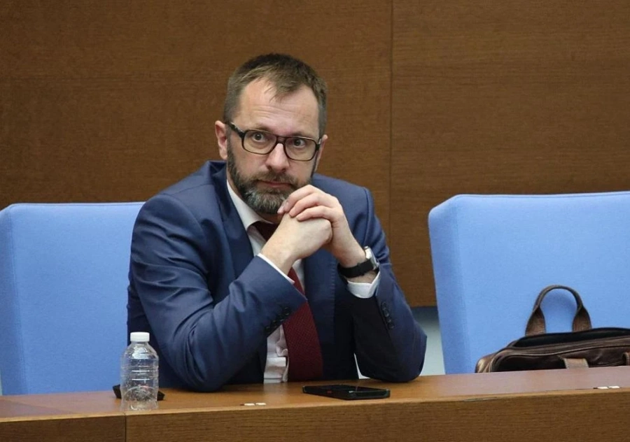 Шефът на АПИ към бащата на Сияна: Апелирам да даде конкретни имена на заплашвани служители