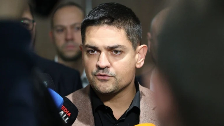 Радостин Василев: Разбъркахме мнозинството, вотът вече постигна успех