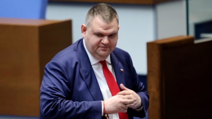 Пеевски: Референдум за еврото няма да има