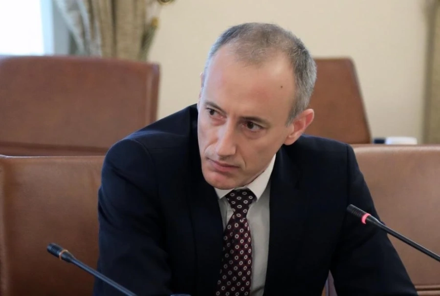 Министър Вълчев: Кметовете злоупотребяват с обявяването на неучебни дни, готвим промени