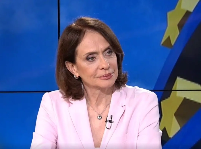 Надежда Нейнски: Еврозоната не е манна небесна, но е реален шанс за България