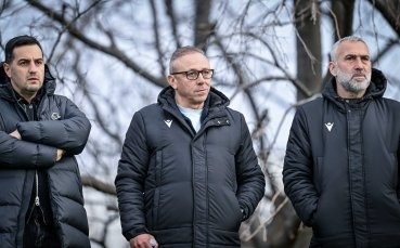 Илиев: Искаме да натрупаме самочувствие, доволен съм от решението за българите