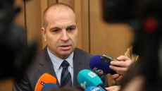Караджов: ЖП транспортът може да се превърне в привлекателна алтернатива