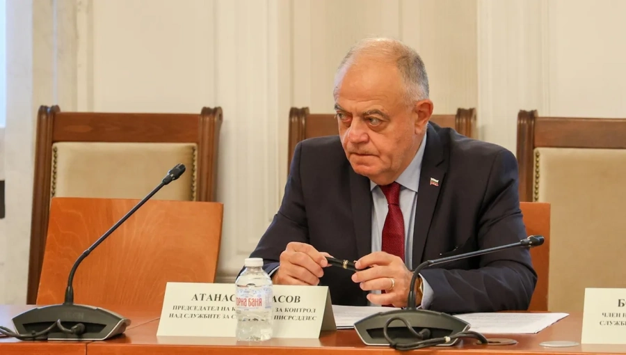 Атанасов: Правилното решение е да стигнем до единен кандидат за президент на демократичните сили, който да спечели изборите 