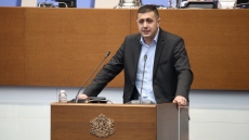 Атанас Атанасов от БСП се чуди на слабата опозиция в парламента