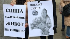 Не признава вината си шофьорът на тира, причинил катастрофата със загиналата Сияна