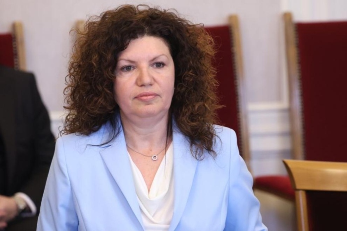 След 14-часово заседание парламентът избра нов член на Сметната палата - Мария Илиева