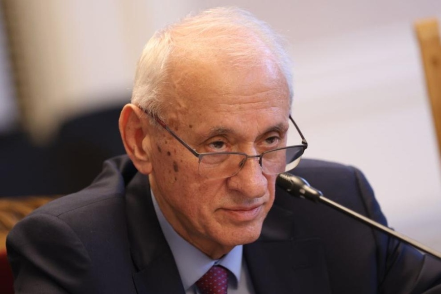 Министър Кирилов съгласува освобождаването на заместник-директора на ИАМН