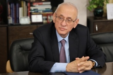 Кирилов: Да се спекулира с човешкия живот е недопустимо