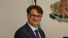 Мариан Бачев няма информация театралната му школа да се помещава незаконно