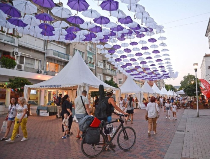 Над един милион туристи са посетили Варна тази година