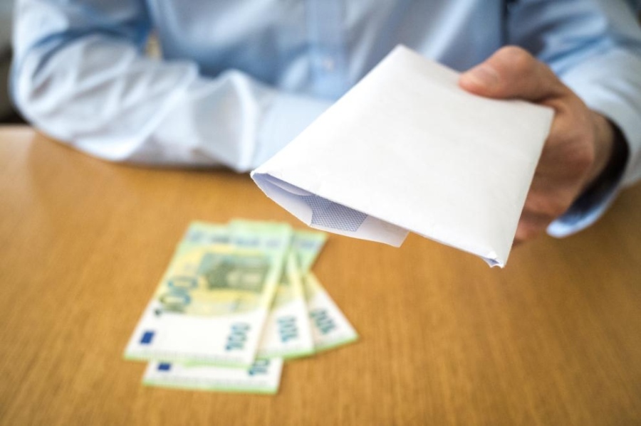 БАПЗГ алармира: Законопроектът за НЗОК оставя минималните заплати само на хартия