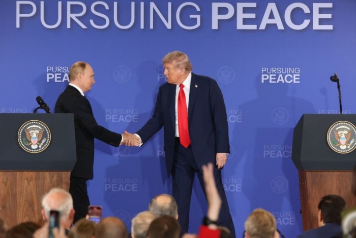 САЩ искат Украйна да приеме мирния им план, отстъпвайки територия и част от оръжията си, твърдят източници