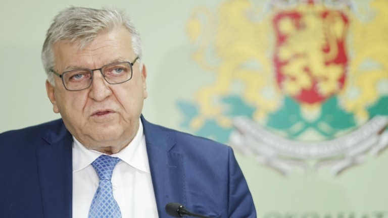 Манол Генов очаква нова отсрочка за принципа \