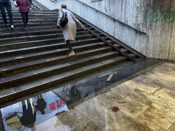 Столичен подлез в още по-критично състояние след дъждовете