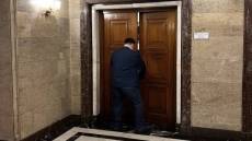 Лена Бориславова възмутена: Атанас Зафиров на среща с Пеевски в НС