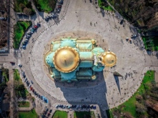 Площад „Св. Александър Невски“ вече не е паркинг, Терзиев събира идеи за мястото