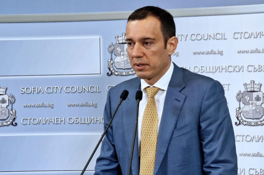 Терзиев за камерите в тоалетните на 138. СУ: Тежко посегателство върху личното пространство и достойнството на деца