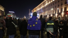 АП и Ройтерс: Десетки хиляди излязоха в София за честни избори и срещу корупцията