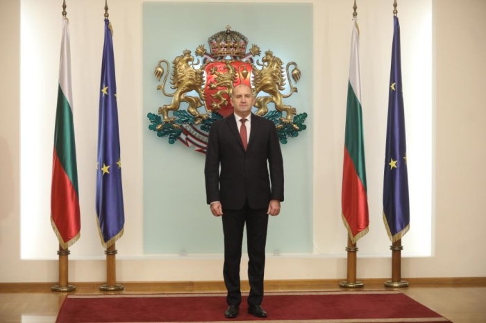 Радев ще отличи с Почетния знак на президента трима военнослужещи