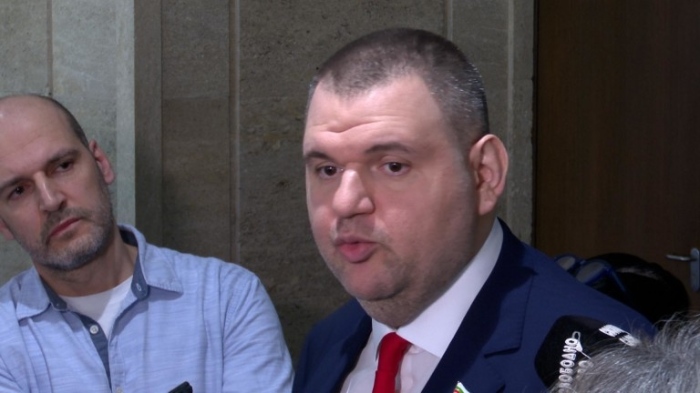 Пеевски настоя България да се включи в Съвета за мир на Доналд Тръмп