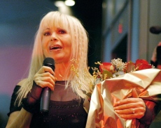 Легендарната Лили Иванова тръгва на национално турне