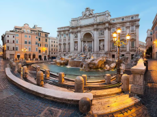Плащаме такса от 2 евро за посещение на фонтана Треви