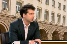 Атанас Пеканов: България е изправена пред реален риск да загуби значителни средства по ПВУ