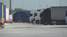 ПП-ДБ обвини Пеевски и Борисов заради паркинг за ТИР-ове в Русе