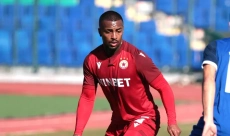 Хванат с положителна проба за алкохол: , футболистът Дейвид Пастор се оправдал със смъртта на майка си