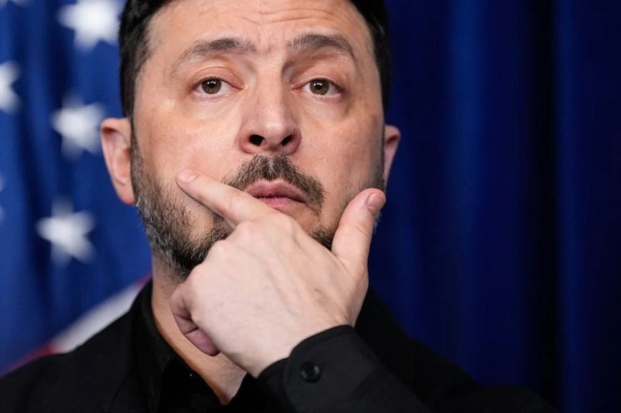 „Файненшъл Таймс“: Зеленски планира президентски избори и референдум за мир с Русия