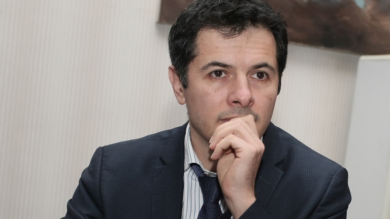 Филип Гунев за \