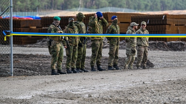 Норвегия връща у дома част от войниците си в Близкия изток
