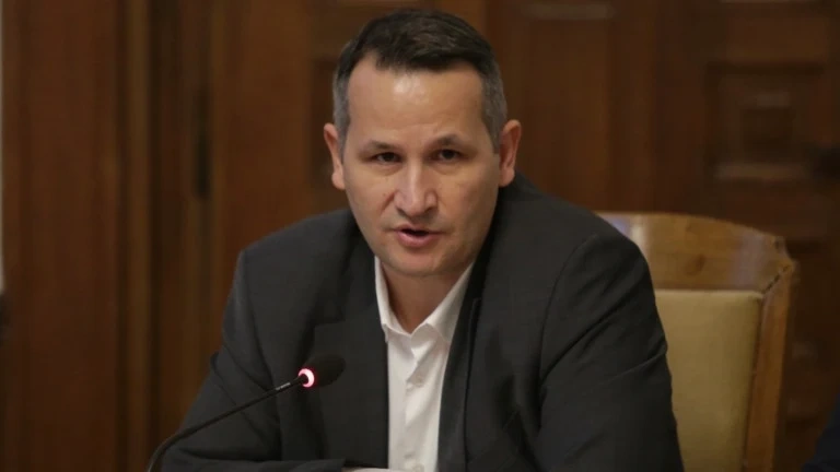 Христанов сезира прокуратурата за злоупотреба с обществена поръчка за инсенератори