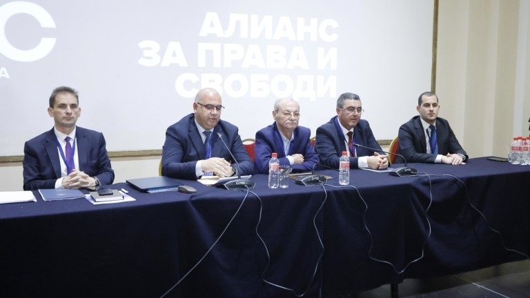 АПС регистрира листите си за изборите на 19 април