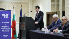 Исмаилов: Железницата навлиза в нов етап с внедряване на високи технологии и дигитализация