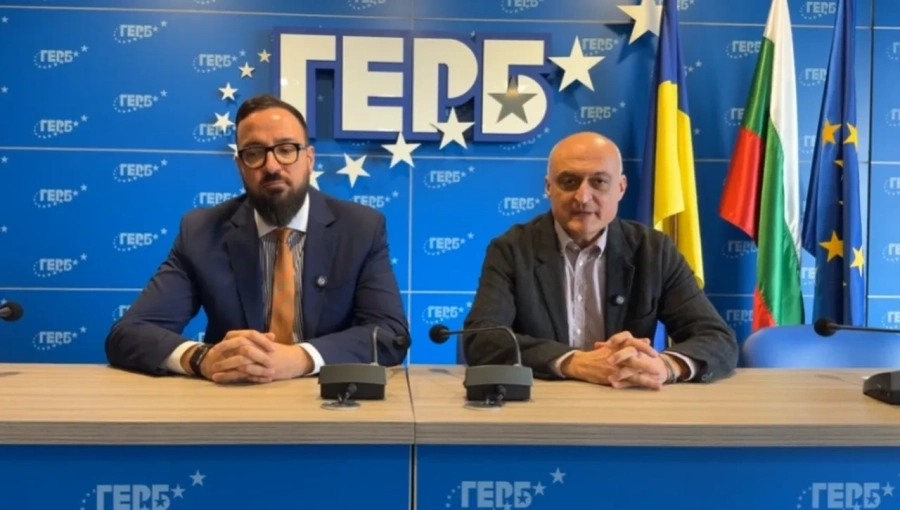 Скандал с машините: отварят се с отвертка, без камери в склада