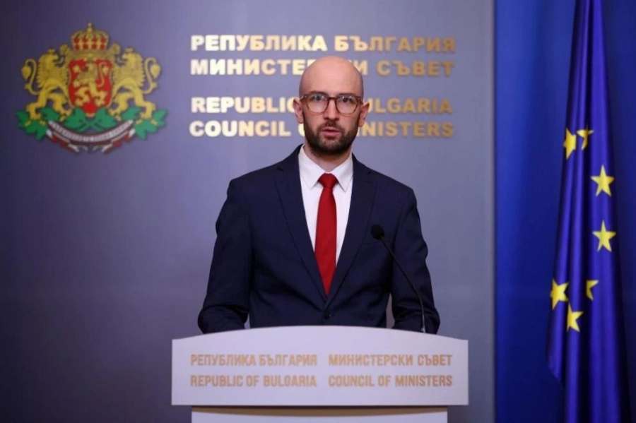 Финансовият министър Клисурски представи отчет за първите два месеца от работата си