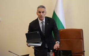Кабинетът спря масовата продажба на държавни имоти