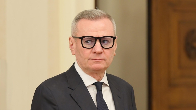 Правителството се захваща с организацията на домакинство на \