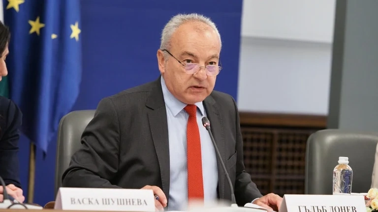 Донев: Идват трудните решения - след \