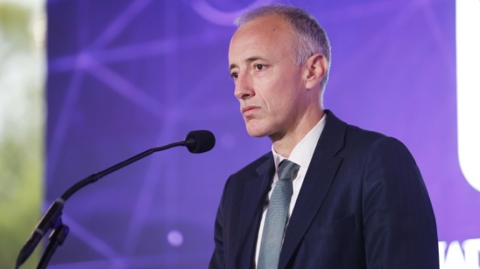 Вълчев: Нулирането на сметките на държавните училища е прибързана мярка