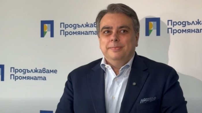 Асен Василев: Или не са готови, или не могат