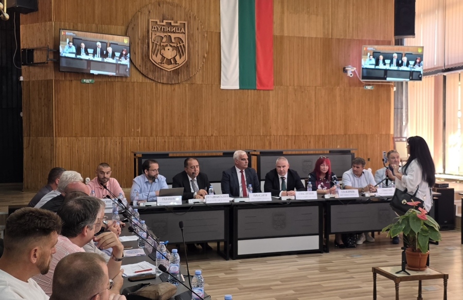 Държавата и местната власт единни в подкрепа на енергетиката в Дупница и Бободол 