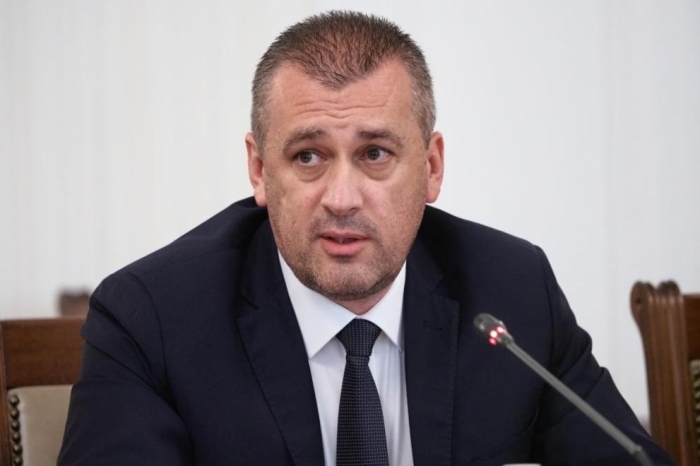 Транспортният министър: Договори за 765 млн. евро са поети без осигурено финансиране в железниците