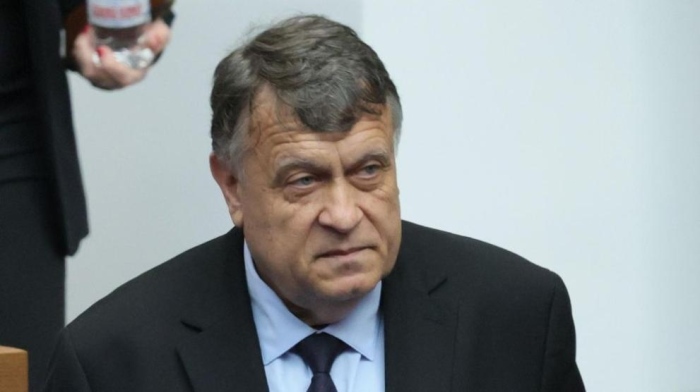 Министър Вълчев обеща помощ за възстановяване на училището в село Раковица