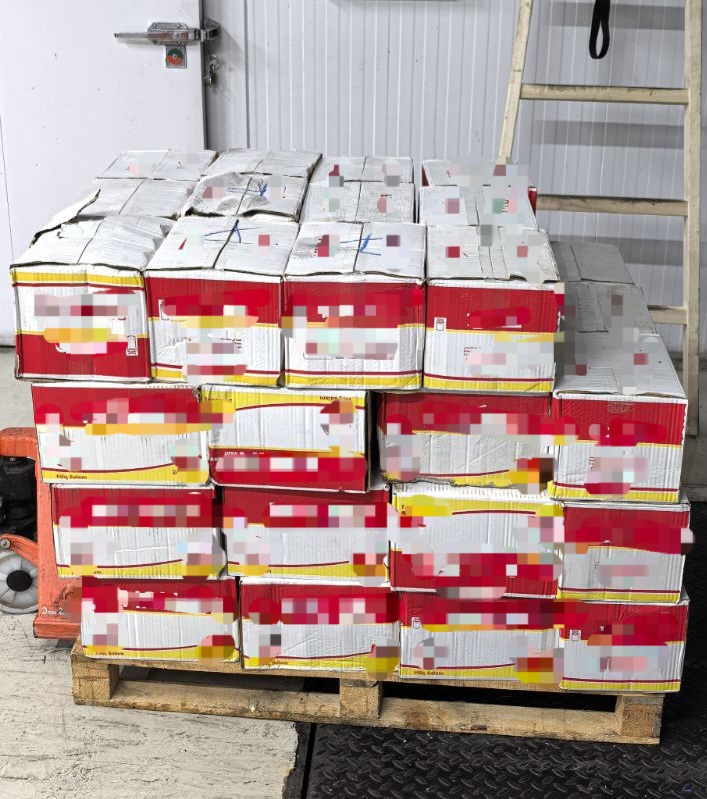 БАБХ иззе близо три тона животински продукти без документи на ГКПП Капитан Андреево