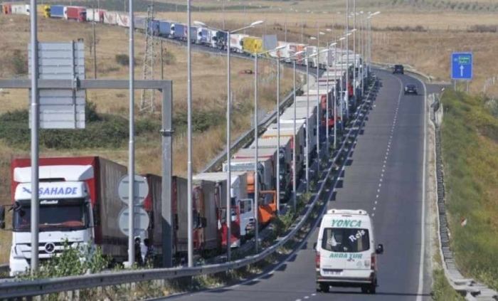 Ограничават камионите по АМ Струма и Кресненското дефиле в петък и неделя