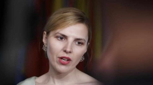 МВнР отрича ангажимент към „Коалицията на желаещите“, какво пише в декларацията, подписана от Петрова